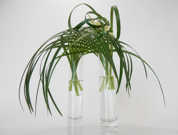 Woven lily grass parachute shaped armature Woven lily grass parachute shaped armature
