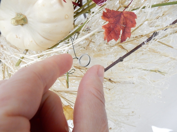 Add a few more water tubes to add orchids to the armature Add a few more water tubes to add orchids to the armature