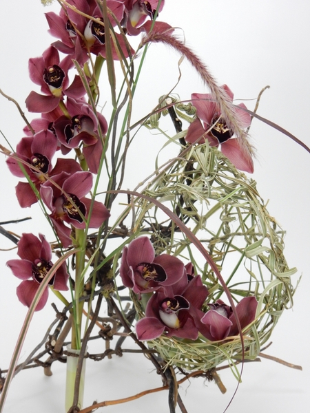 Grass and orchid nest Grass and orchid nest