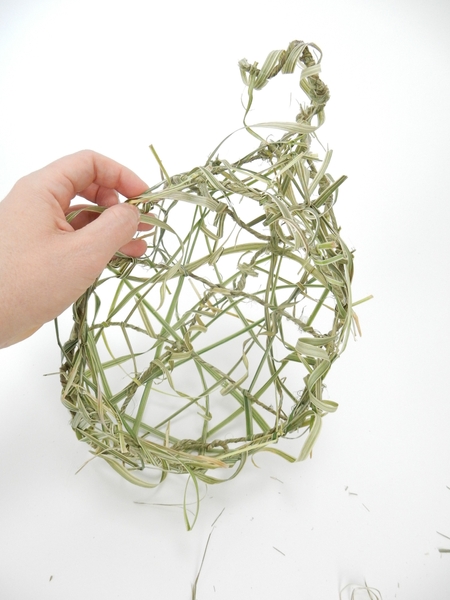 Grass nest ready to design with Grass nest ready to design with