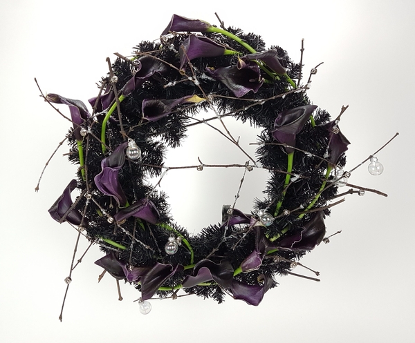 New Year's Wreath floral art design New Year's Wreath floral art design
