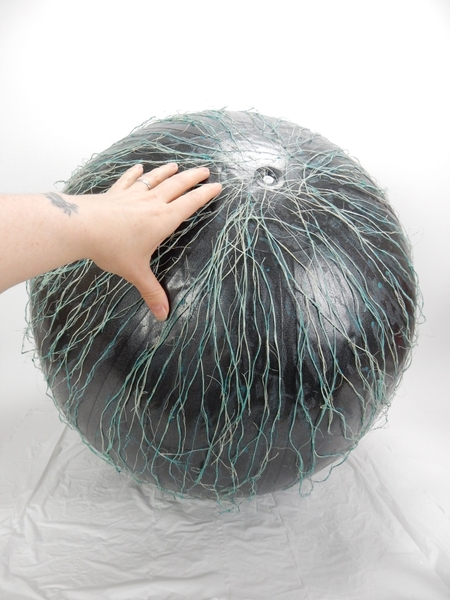 Cover the shape with long strands running down the shape Cover the shape with long strands running down the shape