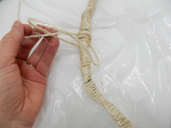 Knot the end to secure Knot the end to secure