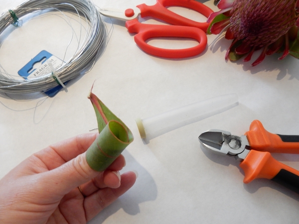 Remove the tube Remove the tube