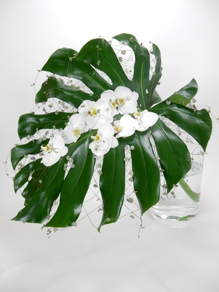 Making Ends Meet floral art design Making Ends Meet floral art design