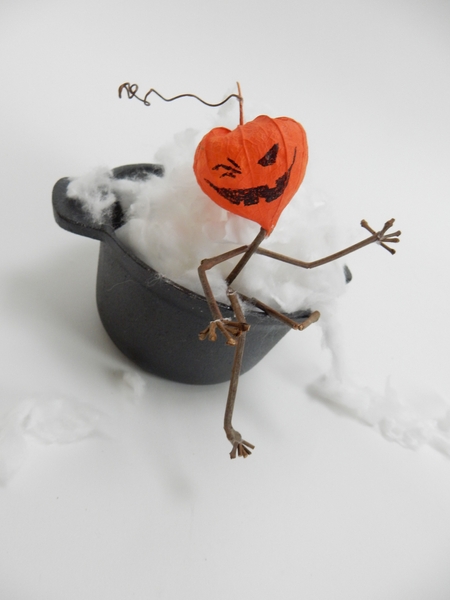 Cauldron creep Cauldron creep