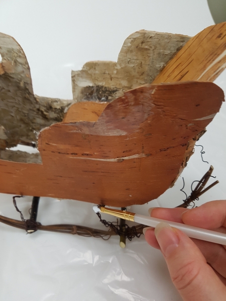 Paint all the exposed wire with wood glue Paint all the exposed wire with wood glue
