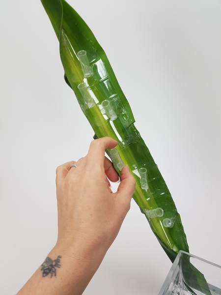 Glue water tubes to the plastic Glue water tubes to the plastic