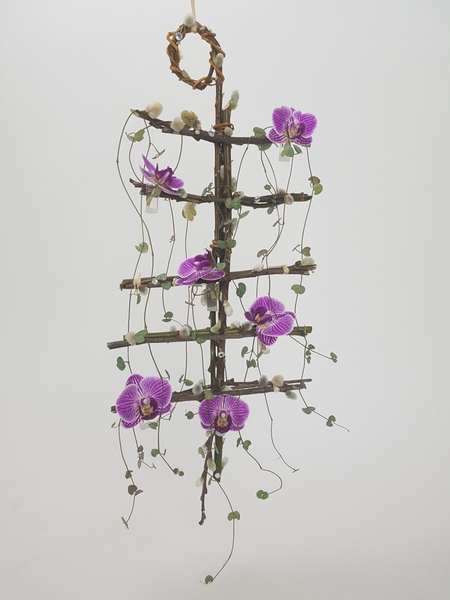Get in line! floral art design Get in line! floral art design