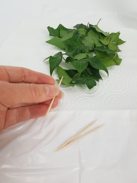 I use bamboo skewers to pierce the leaves so that they do not rip. I use bamboo skewers to pierce the leaves so that they do not rip.
