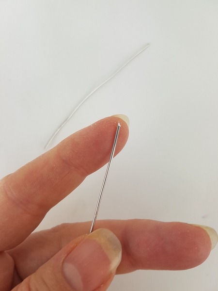 The sharp angle of the wire makes it easier to skewer leaves The sharp angle of the wire makes it easier to skewer leaves