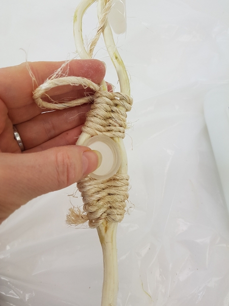 Continue the winding pattern to the next water tube Continue the winding pattern to the next water tube