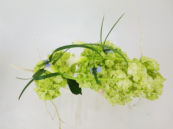 Crafting an armature for floral art Crafting an armature for floral art