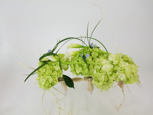 Floral art design armature