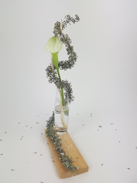 Bud vase design Bud vase design