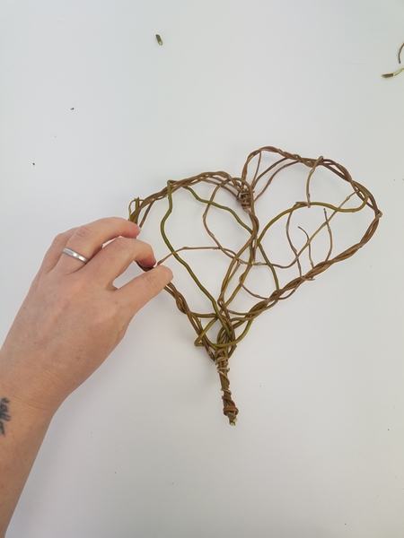 Craft the heart flat on a working surface so that it remains neatly shaped Craft the heart flat on a working surface so that it remains neatly shaped