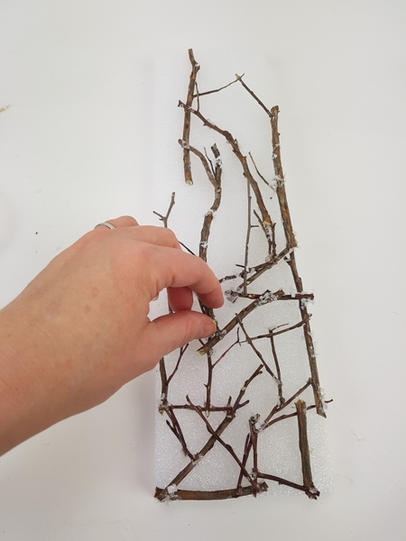 To create a strong shape make sure you glue most twigs at at least three places to another twig To create a strong shape make sure you glue most twigs at at least three places to another twig