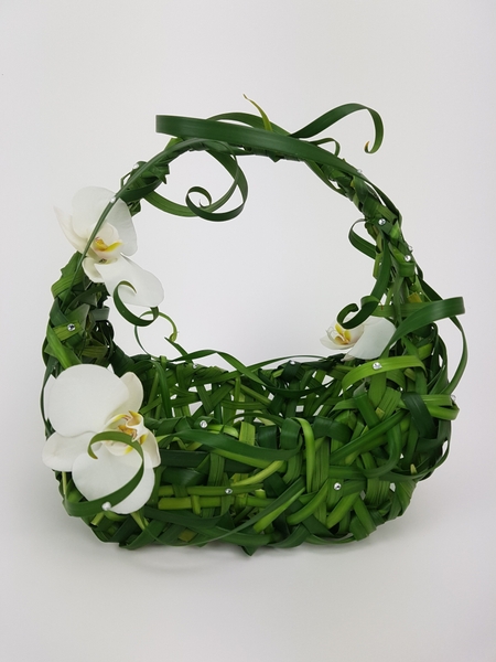 How to avoid your wedding treasures from becoming “after the event trash” floral art design How to avoid your wedding treasures from becoming “after the event trash” floral art design