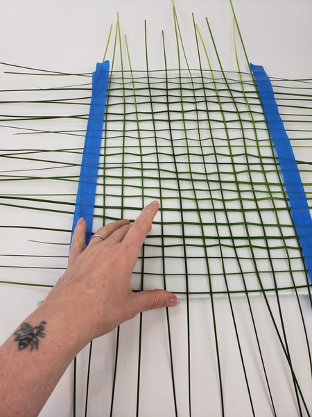Set the grid aside to dry completely Set the grid aside to dry completely