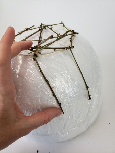 To create a really sturdy armature glue each twig to at least three other twigs To create a really sturdy armature glue each twig to at least three other twigs