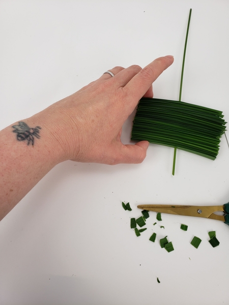When the flexi grass is about half full of grass snippets cut the ends straight When the flexi grass is about half full of grass snippets cut the ends straight