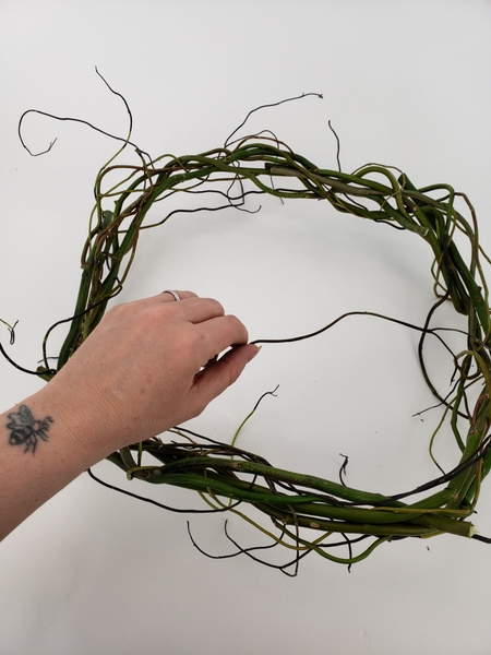 Carefully work around the delicate tips Carefully work around the delicate tips
