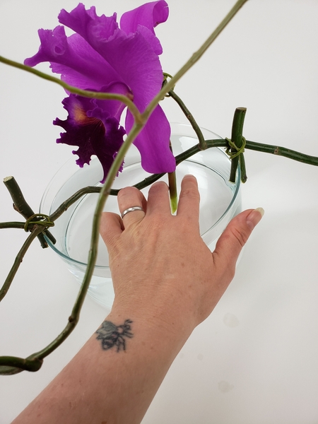 Play around with the balance to make sure the orchid stays in place Play around with the balance to make sure the orchid stays in place