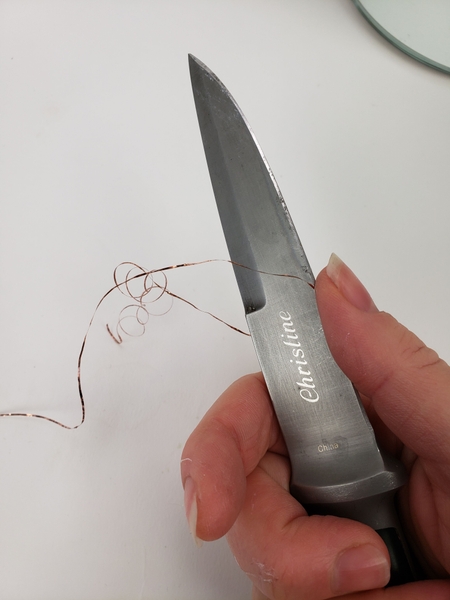 Re-purpose a copper pot scrubber to make pretty decorative wire Re-purpose a copper pot scrubber to make pretty decorative wire