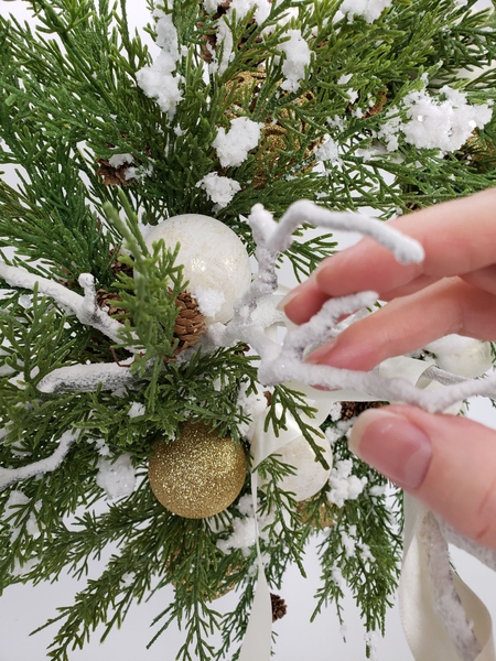 Adding a bit of snow to the design details Adding a bit of snow to the design details