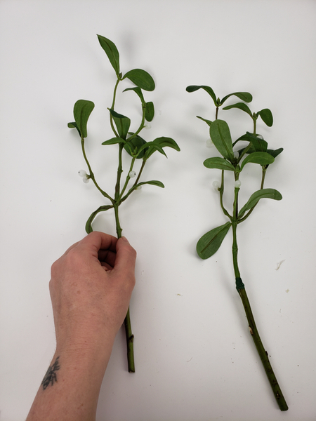 Even identical stems can each get their own personality by curving them this way