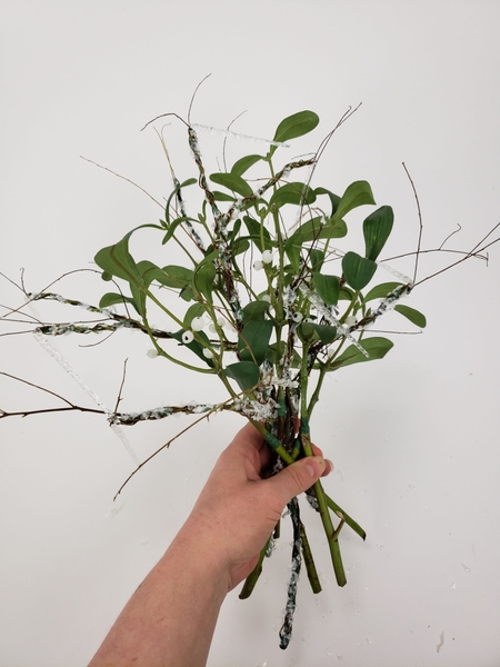 Gather the bunch in your hand Gather the bunch in your hand