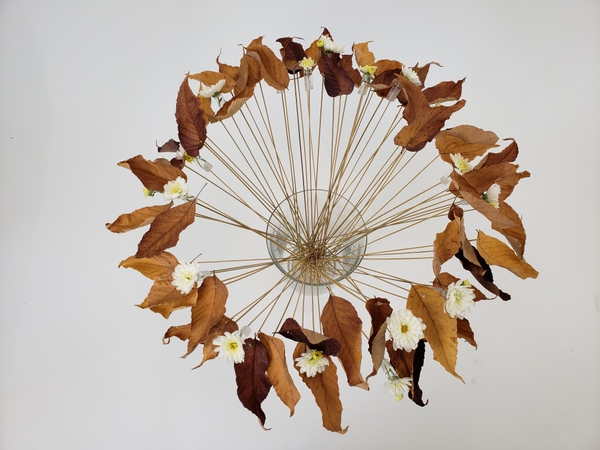 How to make a time saving radiating autumn design for floral designers How to make a time saving radiating autumn design for floral designers