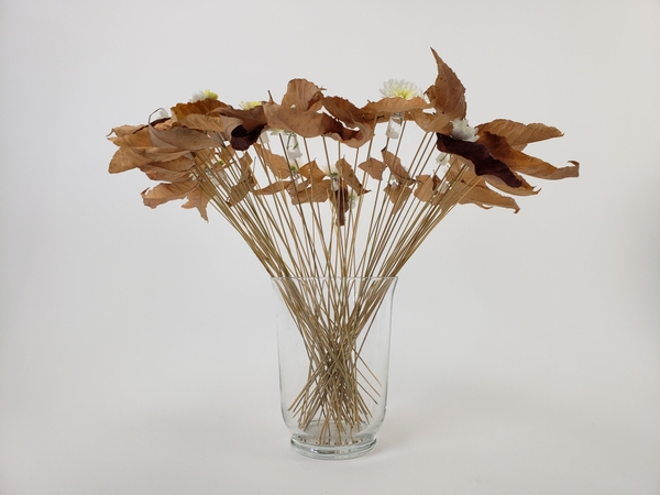 Unique and creative ideas for flower arrangers Unique and creative ideas for flower arrangers