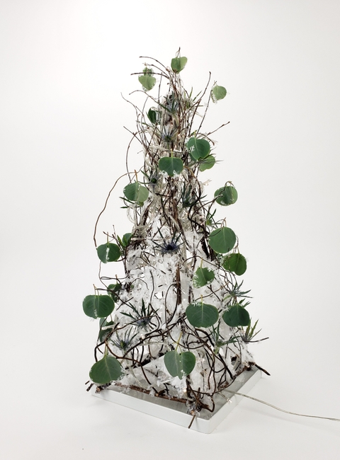 A Very Merry eucalyptus bauble Christmas!