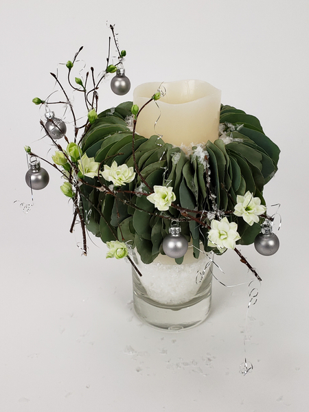 A Very Merry eucalyptus-collar-candle Christmas floral art design