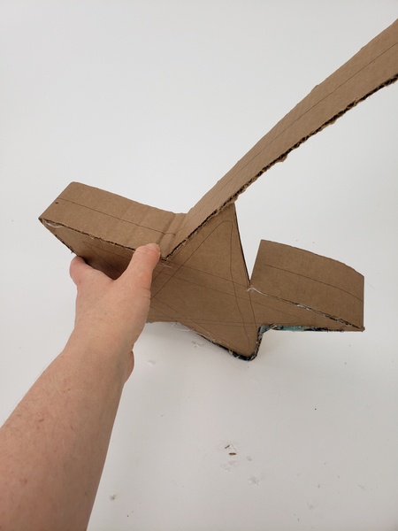 Glue the cardboard all the way around