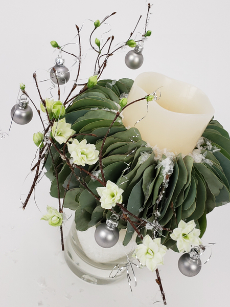 Sustainable and natural Christmas decorations for soft minimal interiors