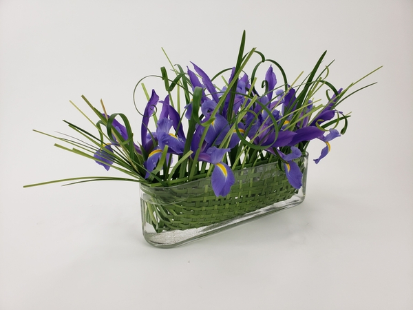 Add value to your flower arrangements with craftsmanship Add value to your flower arrangements with craftsmanship