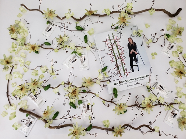 Using dried floral material to make a flat lay display