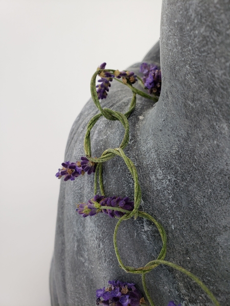Free Tutorials for floral crafts that are quick and easy Free Tutorials for floral crafts that are quick and easy