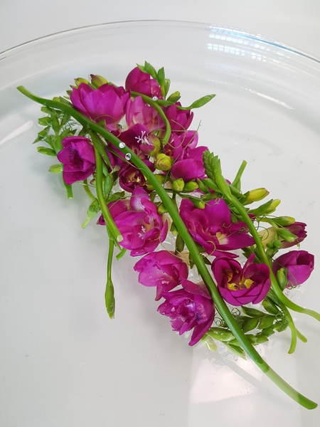 How to keep flowers from sinking in water How to keep flowers from sinking in water