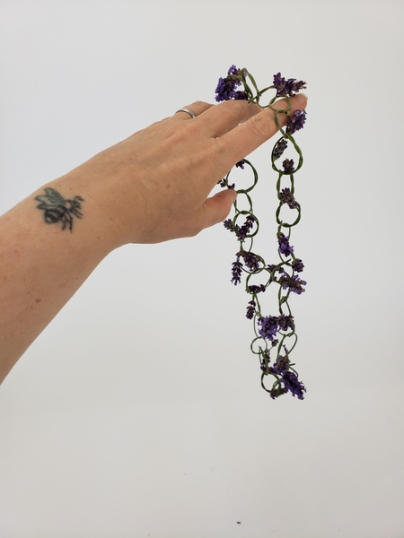 Your garland is now ready to wear Your garland is now ready to wear