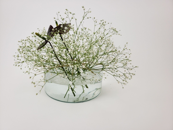 A fun and easy way to design with flowers A fun and easy way to design with flowers