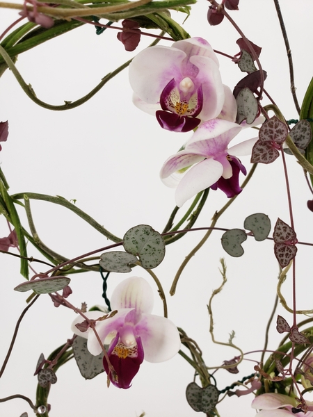 Sustainable foam free floral design tutorials Sustainable foam free floral design tutorials
