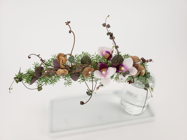 Woodland floral design without floral foam