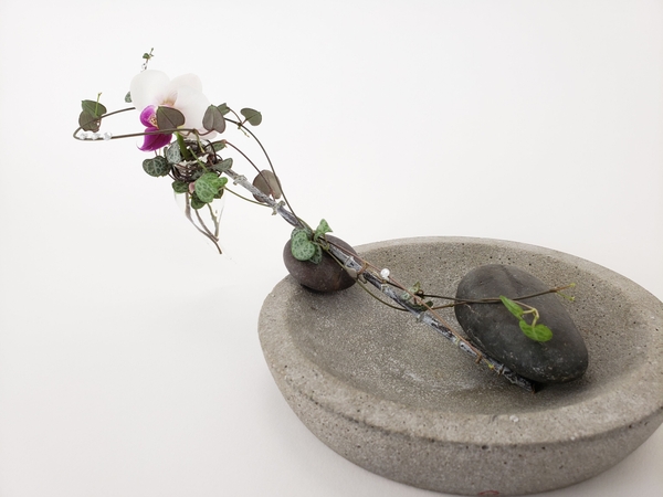 All natural floral design with zero waste and no floral foam All natural floral design with zero waste and no floral foam