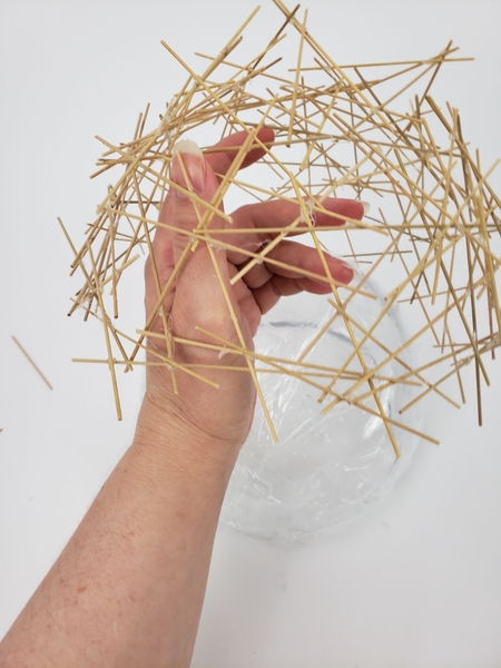 Lift the armature away from the bowl Lift the armature away from the bowl