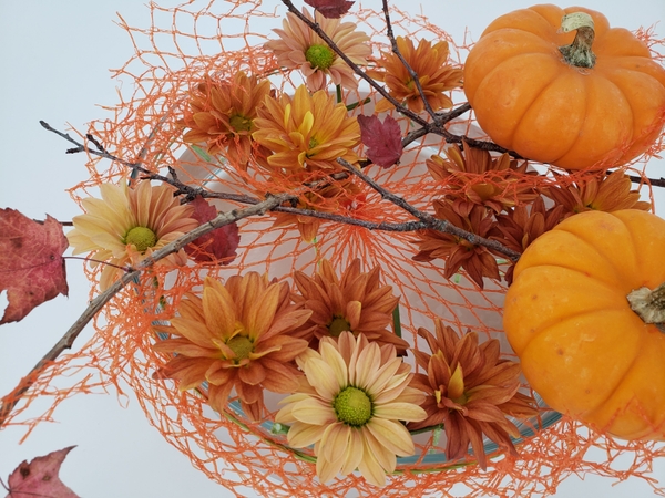 Minimizing the waste you create when designing with flowers Minimizing the waste you create when designing with flowers
